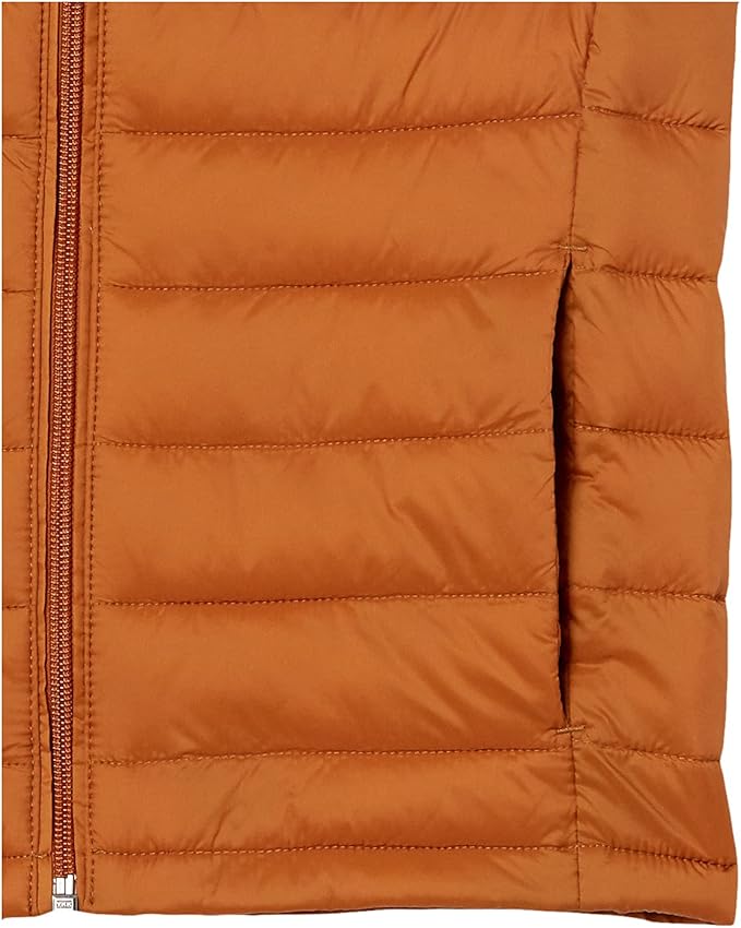 Amazon Essentials Boys and Toddlers' Lightweight Water-Resistant Packable Puffer Vest
