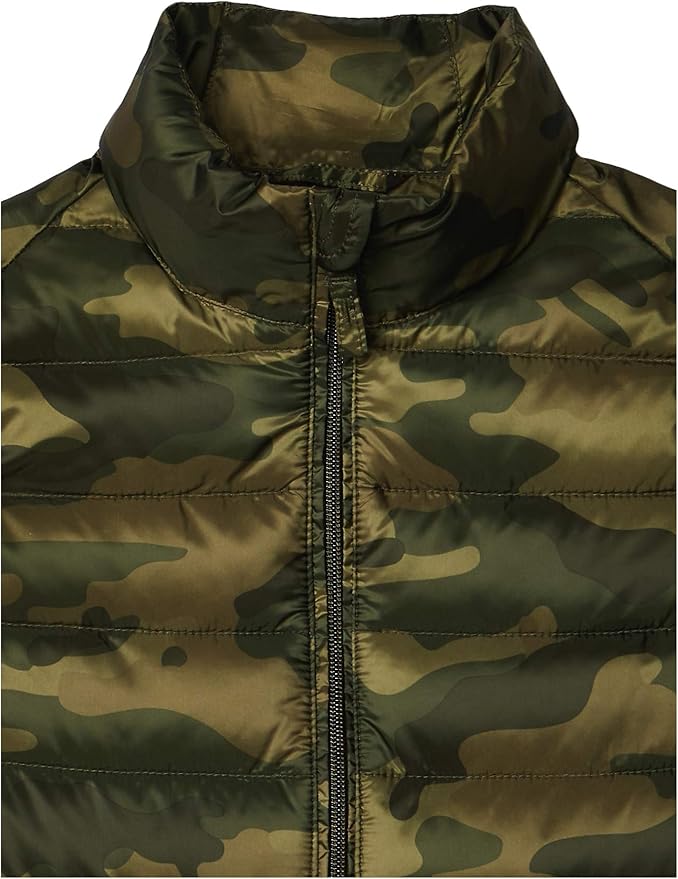 Amazon Essentials Boys and Toddlers' Lightweight Water-Resistant Packable Puffer Vest