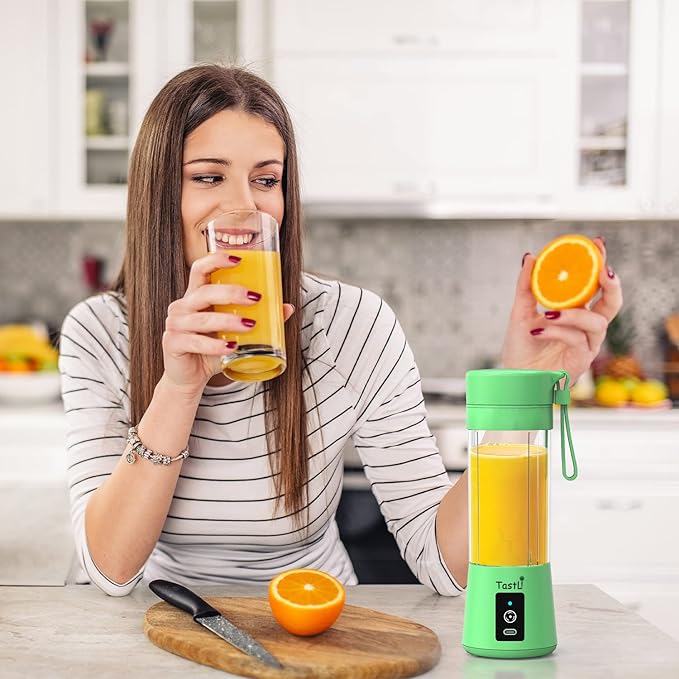 Portable Blender, Personal Juice Protein To Go Mixer Bottle, USB Rechargeable Mini Blender for shakes and smoothies (Green)