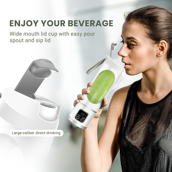 Portable Personal Electric USB Juicer,500ML Mini Blender Portable Blender For Shakes and Smoothies juice,12 Blades Great for Mixing,Compact、Convenient and Versatile (White)