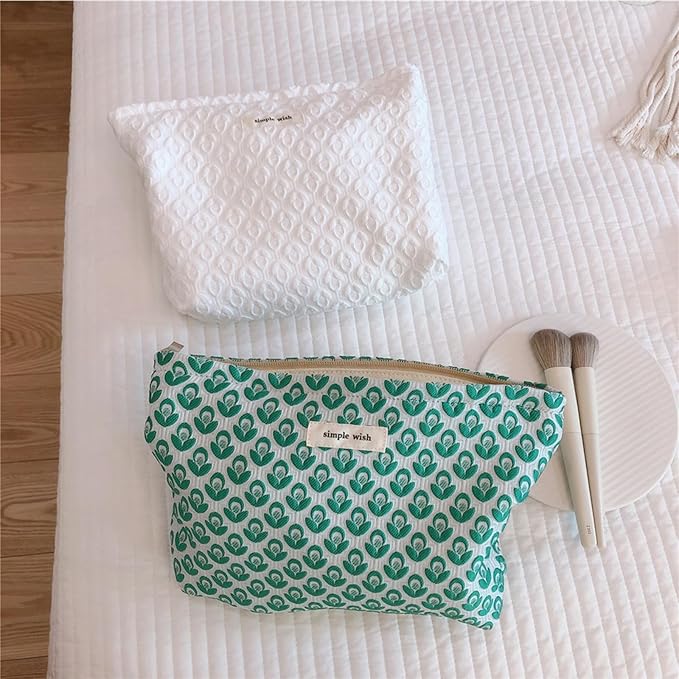 Pure White Makeup Bag Noble Floral Cosmetic Bag Cotton Toiletry Organizer Bag Portable Travel Bag Cute Pouch Case Make Up Bag for Women