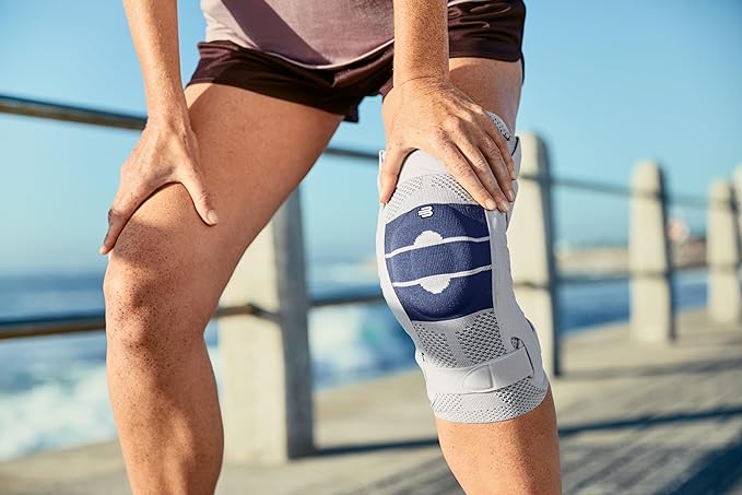 Bauerfeind - GenuTrain S - Hinged Knee Brace Support - Advanced Stability of the knee joint